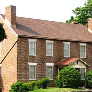 Avery Russell House