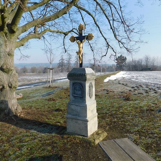 Kříž u východně od Tuchlovic