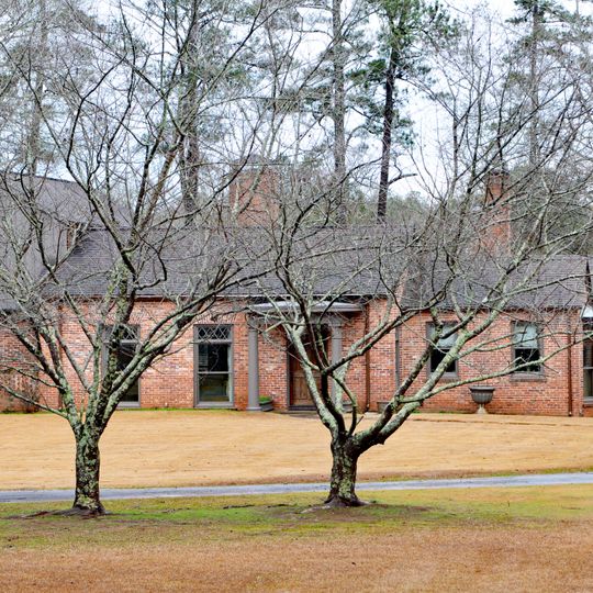 Herman and Allene Shaver House