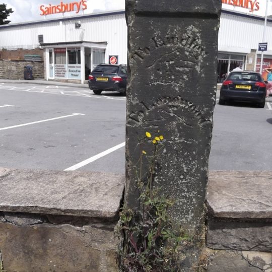 Guidestone, New Hey Road, Salendine Nook