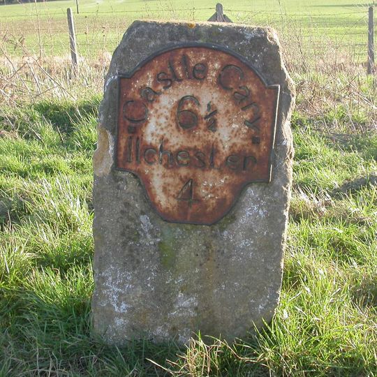 Milestone On A303 At Ngr St57892538