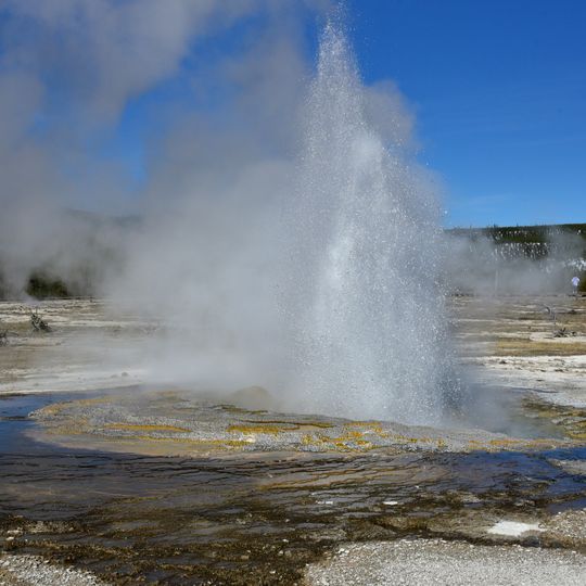 Biscuit Basin Geyser
