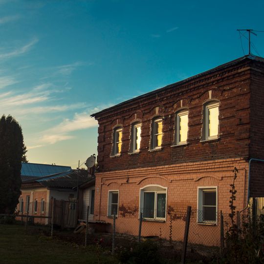 Дом Мызниковых