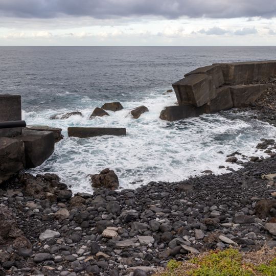 Puerto de la Cruz sea wall