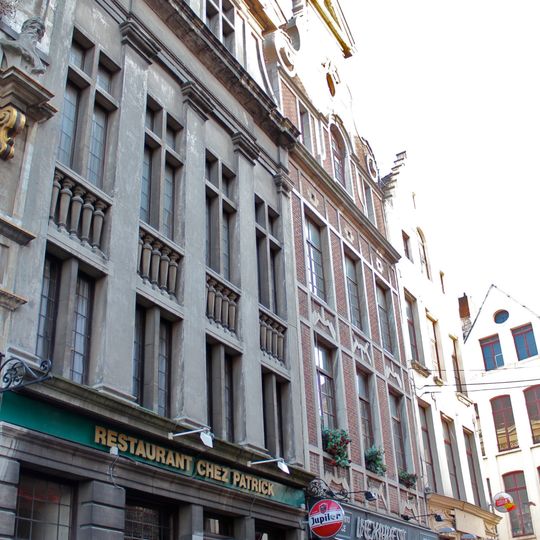 Ensemble de maisons traditionnelles