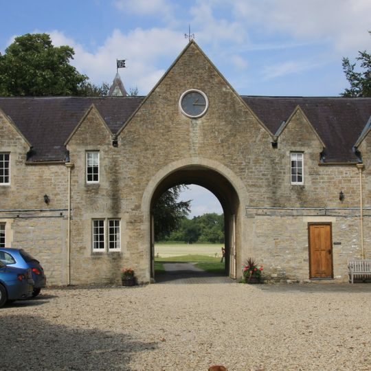 Stables And Coachhouse To Orchardlea House