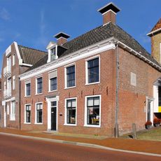 Diepswal 27, Dokkum