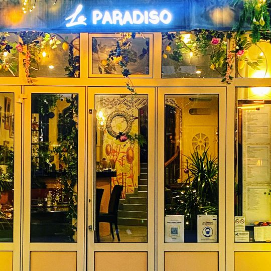Le Paradiso Restaurant & Pizzeria