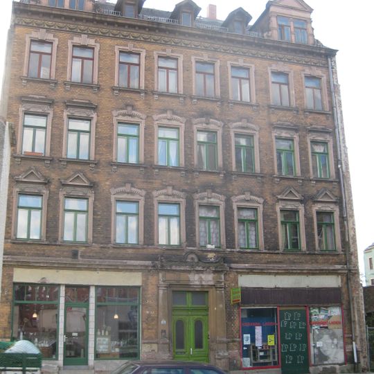 Mietshaus in ehemals geschlossener Bebauung Palmstraße 18