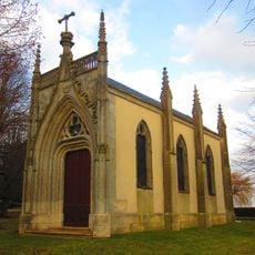 Chapelle de la nécropole nationale de Riche