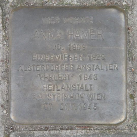 Stolperstein en memoria de Anna Hamer