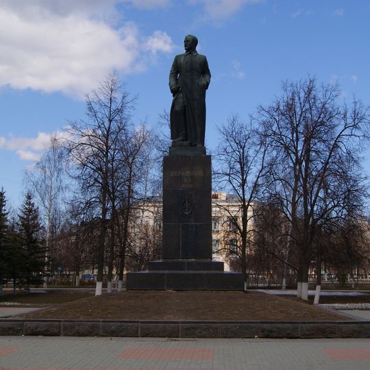 Памятник Ф. Э. Дзержинскому