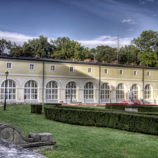 Former hospital building in Henryków
