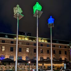 Sculpture, flagpole