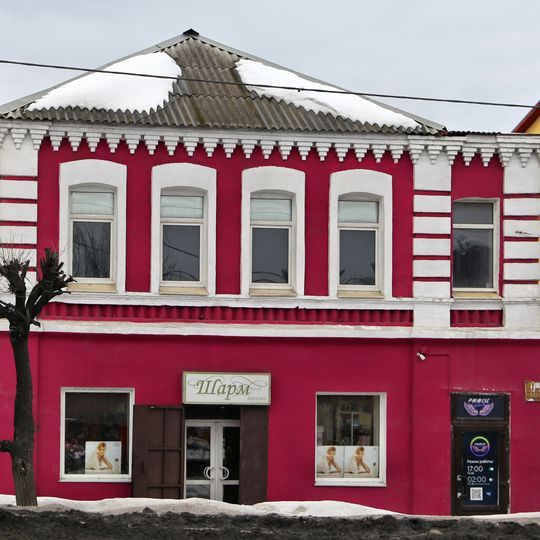 Дом жилой с лавкой