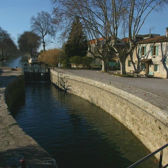 Écluse de Villeneuve
