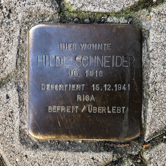 Stolperstein en memoria de Hilde Schneider