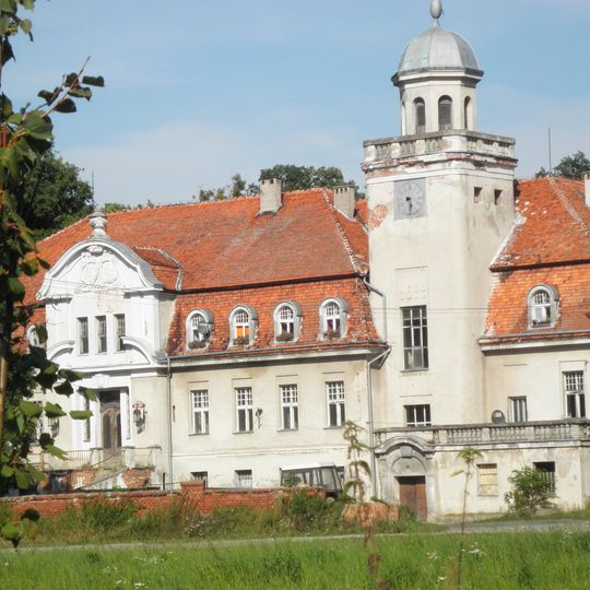 Palace in Wronów