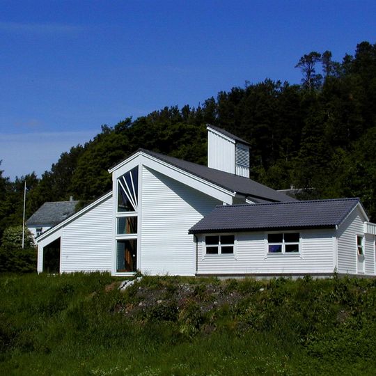 Larsnes Church