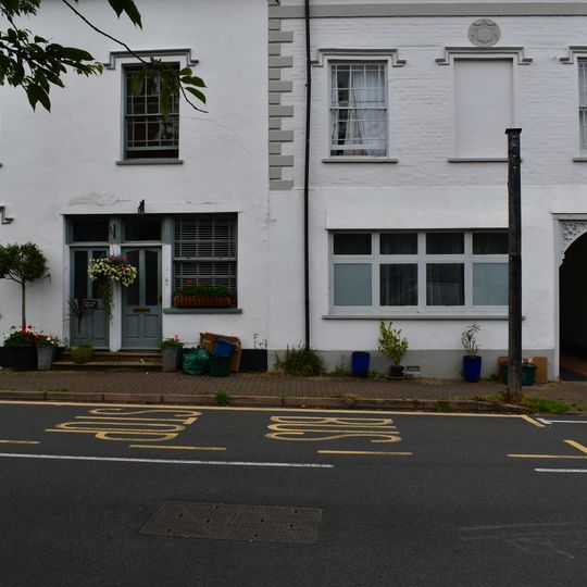 Oak Cottage  Royal Oak Inn