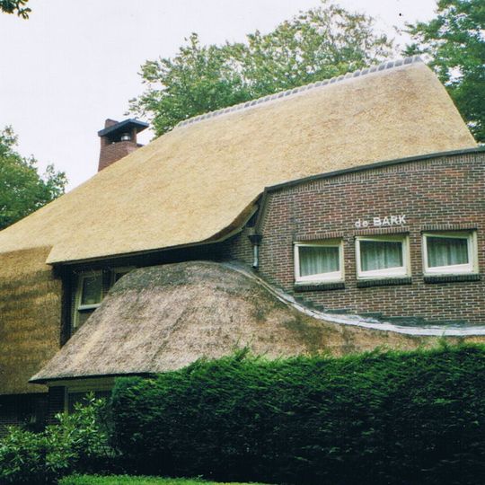 Studler van Surcklaan 15, Bergen