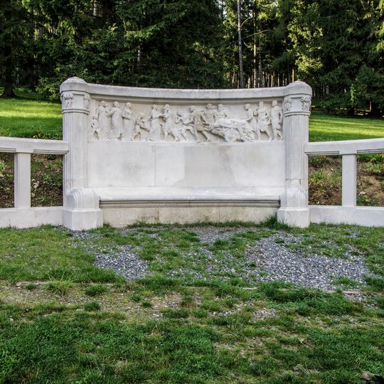 Ławka z płaskorzeźbą „Powrót Germanów z polowania” w Jesioniku