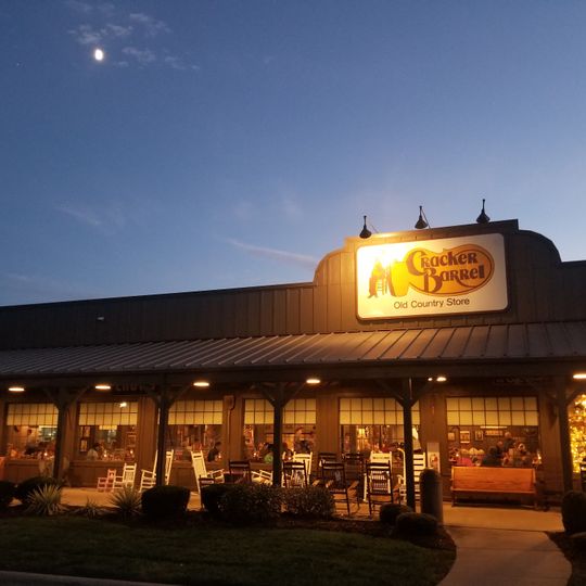 Cracker Barrel Old Country Store