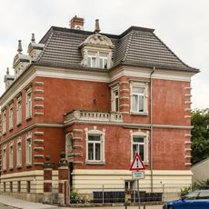 Mietvilla und Einfriedung Straße des Friedens 25