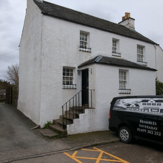 Inveraray, Church Square, House
