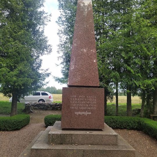 Palamuse Vabadussõja mälestussammas