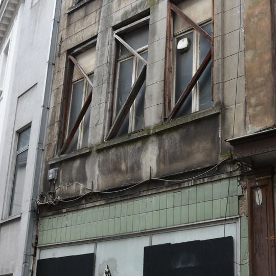 Archeologische overblijfselen van een gebouw