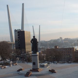 Monument to Muravyov-Amursky in Vladivostok