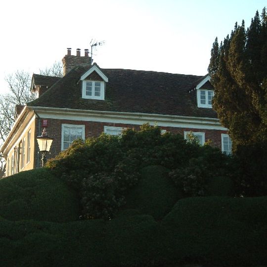 Dancers End House