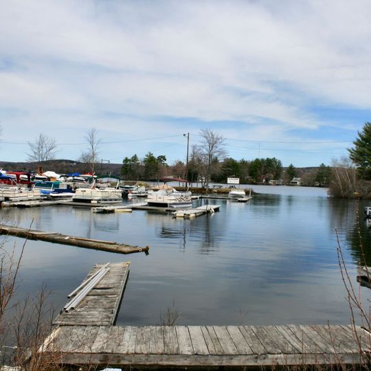 Chargoggagogg­manchauggagogg­chaubunagungamaugg