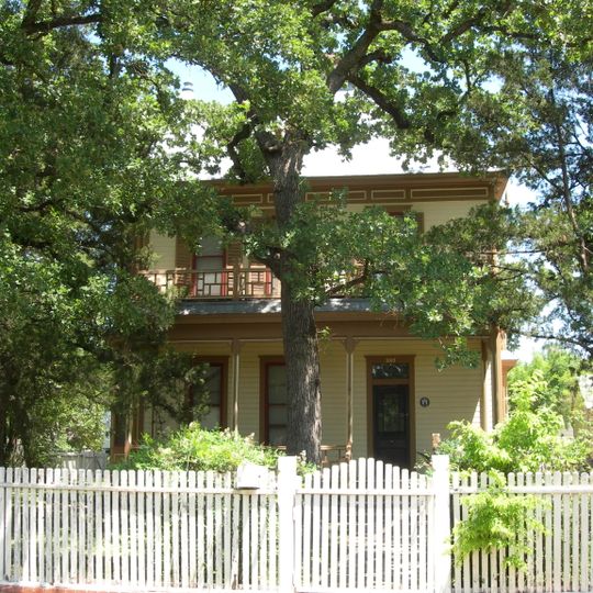 Smith-Marcuse-Lowry House