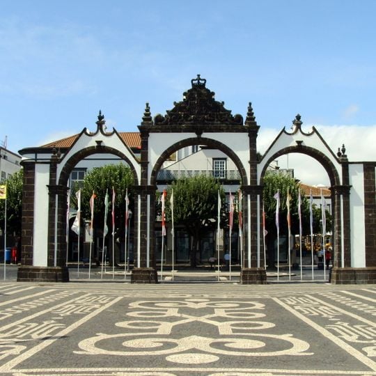 Portas da Cidade de Ponta Delgada