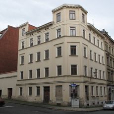 Mietshaus in geschlossener Bebauung, Eckhaus Gobbinstraße 15
