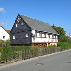 Hauptstraße 80
