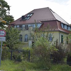 Villa und Villengarten Bahnhofstraße 1