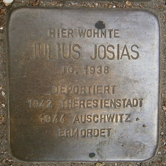 Stolperstein dedicated to Julius Josias