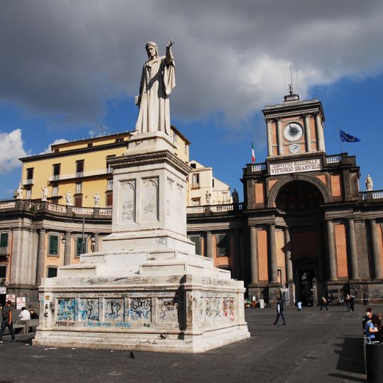 Piazza Dante