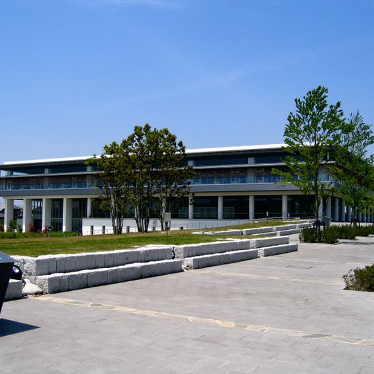 Nara Prefectural Library and Information Center