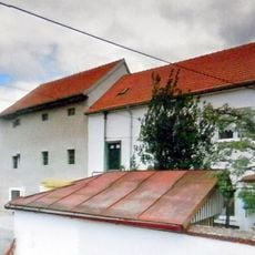 Mlyn s funkčným zariadením