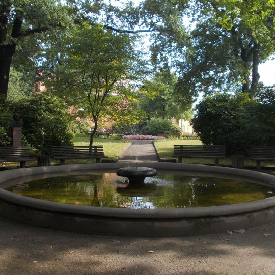 Ringanlagen Karl-Liebknecht-Ring; Einmündung Ludwigstraße