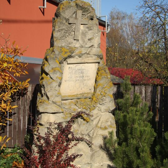 Památník obětem světové války Františkovi Cejpkovi a Petrovi Lavičkovi