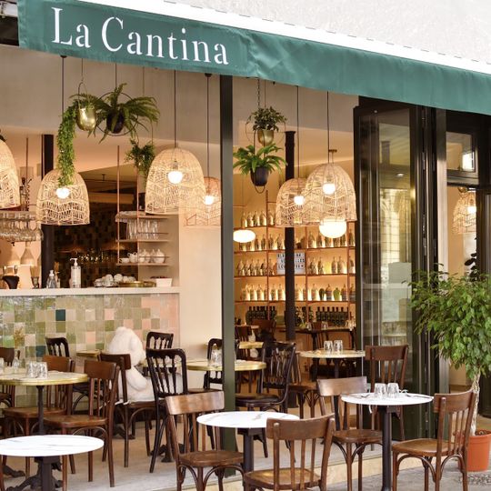 La Cantina