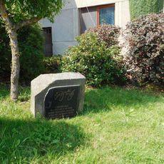 Pomník v Mírově v centru obce