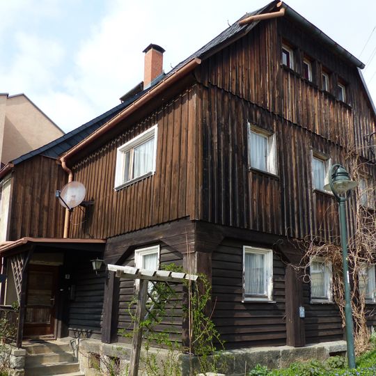 Wohnhaus Dorfbachweg 2