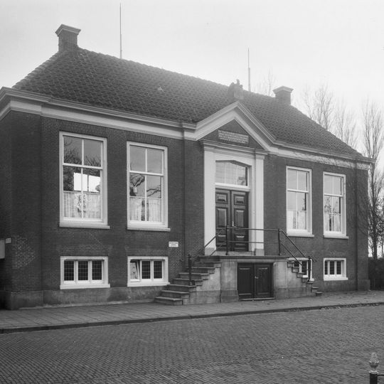 Raadhuis, Hoogwoud