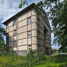 Dům čp. 198 pro bývalou Továrnu na hedvábné zboží Wilhelma Bachracha